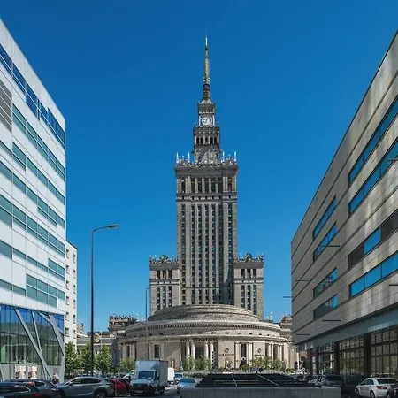 Rondo Onz * Warsaw